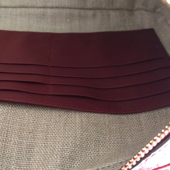 SOLD Gucci AUTHENTIC BRAND NEW Crossbody Bag - Picture 10 of 13